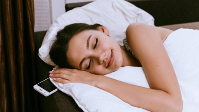 Uyurken sakın bunu yapmayın. Sizin de her an başınıza gelebilir