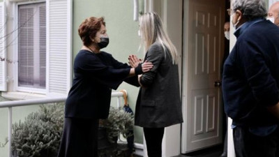 İBB Başkanı Ekrem İmamoğlu'ndan hayatını kaybeden eski başbakanlardan Mesut Yılmaz'ın ailesine ziyaret