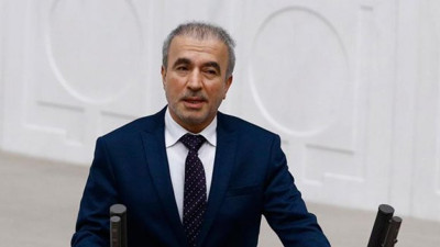 Albayrak’ın istifasını AKP de doğruladı