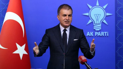 25 saatir Bakan Berat Albayrak’ın istifasını vermeyen haber kanalları ilk kez ekrana yazmak zorunda kaldılar