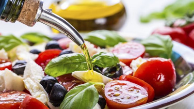 Uzmanlar ‘yaşlanmanın baş düşmanı’ diye açıkladı. Bağışıklık sistemini kale gibi yapıyor