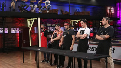 MasterChef Türkiye’de eleme adayı kim oldu. 12 Kasım 2020 MasterChef Türkiye’de dokunulmazlığı kazanan takım. Avantaja rağmen kaybettiler