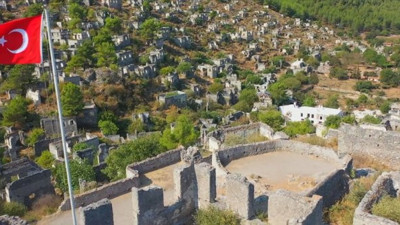 Türkiye'nin hayalet köyü yeniden gündemde. Artık kimse yaşamıyor