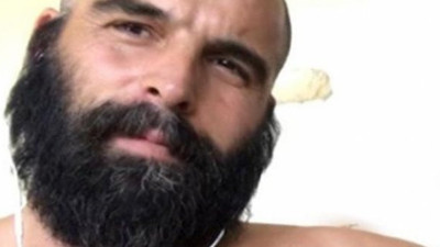 Takipçilerine sık sık küfürler yağdırıyordu, Mehmet Akif Alakurt bu sefer de ölümle tehdit etti