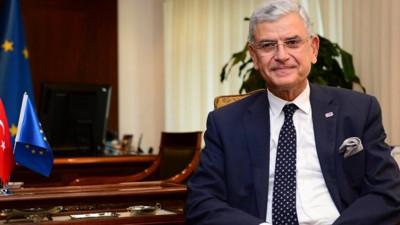 BM Genel Kurulu Başkanı'ndan Uğur Şahin ve Özlem Türeci'ye davet