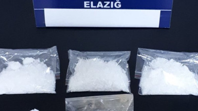 Elazığ'da polis ekipleri uyuşturucunun saklandığı yeri görünce şok oldu