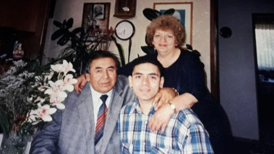 Dünyanın konuştuğu Türk Uğur Şahin’in fotoğrafındaki o detay yıllar sonra ortaya çıktı, CHP’li Erdoğan Toprak paylaştı