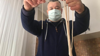 Dana ve kuzu bağırsağından yaptığına inanamayacaksınız, 5 yıl uğraştı ama değdi şimdi Avrupa'ya satıyor