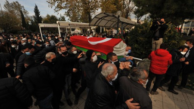 Türk güreşinin efsane ismi Reşit Karabacak, son yolculuğuna uğurlandı