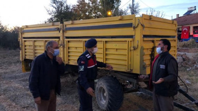 Yem farelerini jandarma yakaladı
