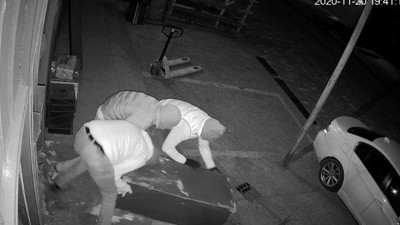 Gündüz vakti nefes kesen soygun