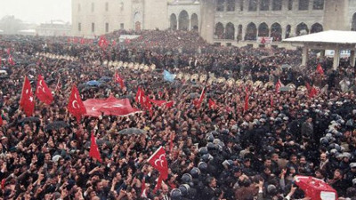 FETÖ'nün Alparslan Türkeş planı neydi? Dönemin Diyanet İşleri Başkanı 23 yıl önce yaşananları anlattı