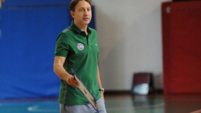 A Milli Basketbol Takım Teknik Direktörü Orhun Ene siftah yaptı