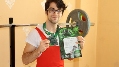 Dünya Türk’ün gücünü gördü, 4 Türk 600 Rus’a karşı