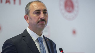 Adalet Bakanı Gül: Libya'ya giden ticari gemimize yapılan müdahale yetkisiz ve hukuksuzdur