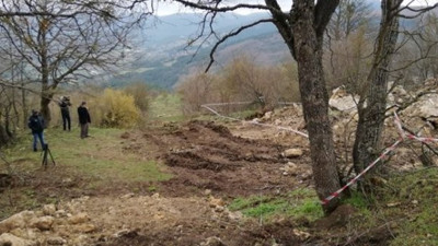 Kaçak kazı yaparken suçüstü yakalandılar (25 Kasım 2020)