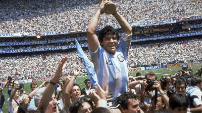 UEFA açıkladı. Maradona için saygı duruşu yapılacak