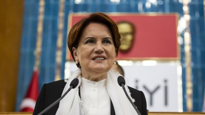 Meral Akşener’den Ahmet Davutoğlu’na geçmiş olsun mesajı
