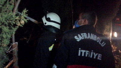 Sobayı yakmaya çalışırken evi yaktı