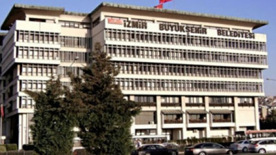 İzmir Büyükşehir Belediye binası için yıkım kararı