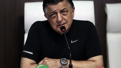 Yoğun bakımda olan Yılmaz Vural’ın son durumu açıklandı. Bizzat oğlu açıkladı