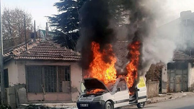 Aracını söndürmeye kalbi dayanmadı