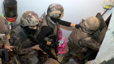 İstanbul'da terör operasyonu. Baskın yapılan 2 adres dikkat çekti