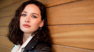 İlayda Çevik kimdir? Hangi dizi ve filmlerde rol aldı?