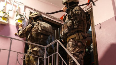 Silahlı suç örgütü çökertildi. 3 ilde büyük operasyon