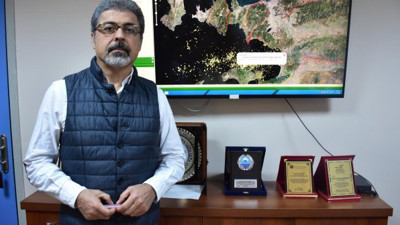 Deprem uzmanı Prof. Dr. Sözbilir ‘5.3 bile olsa yıkabilir’ dedi ve ekledi: Dikkatli olun