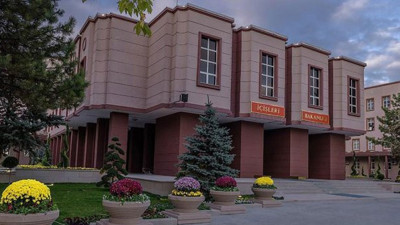 PKK'lı 5 terörist daha teslim oldu