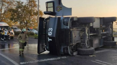 İstanbul'da TOMA aracı devrildi