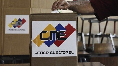 Venezuela boykot altında seçime gidiyor