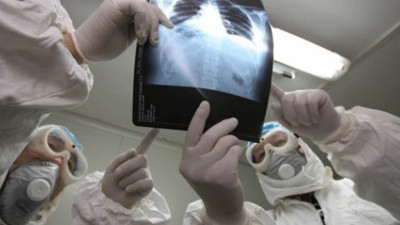 Koronanın ardından şimdi de gizemli bir hastalık ortaya çıktı. Titreyerek krize giriyorlar