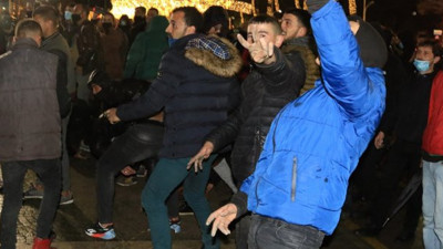 Protesto gösterileri ortalığı karıştırdı