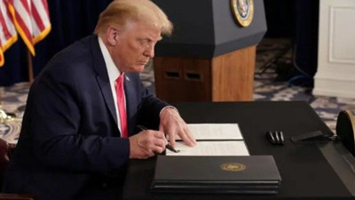 Trump giderayak Türkiye’ye yapacağını yaptı. İmzayı attı