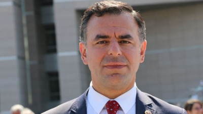 Gazeteci Barış Yarkadaş sokağa çıkma yasağının uzatılacağı süreyi tarih vererek açıkladı