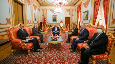 Meclis Başkanı Şentop: FETÖ sadece Türkiye'ye değil kök saldığı ülkelere de tehdit