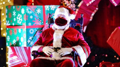 Belçika'da Noel Baba'dan yılbaşında korona hediyesi