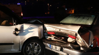 Samsun'da kayganlaşan yolda 7 araç birbirine girdi. Sürücünün açıklaması herkesi şaşırttı