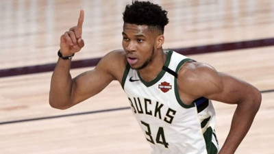 NBA'de Giannis Antetokounmpo'ya rekor kontrat