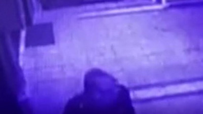 Acıyıp işe aldığı adamdan büyük darbe. Gece yarısı otoparkta akılalmaz olay