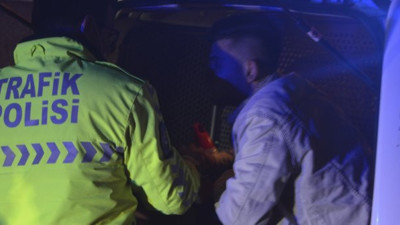 Kahramanmaraş'ta ehliyetsiz ve alkollü sürücü 3 araca çarptıktan sonra yakalandı