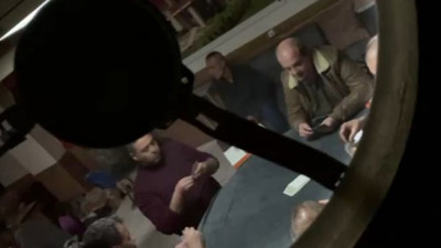 Bursa'da kumar oynayanlar öyle bir yerden yakayı ele verdi ki, polisler kıskıvrak yakaladı