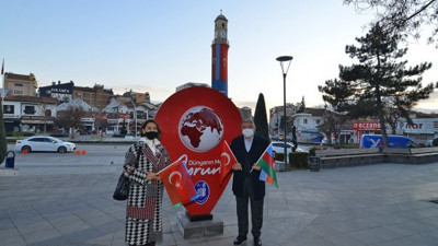 Azerin: Şehit Aybüke hocanın memleketinde olmaktan gururluyum