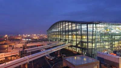 Bir ülke daha İngiltere'ye seyahat yasağı getiriyor