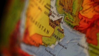 ABD'nin güdümlü füze denizaltısı Hürmüz Boğazı'nı geçti