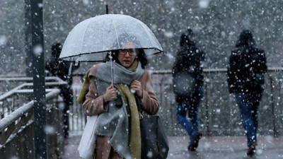 Lapa lapa kar yağacak yağmur yaşamı felç edecek. Meteoroloji acil koduyla il il uyardı