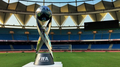 FIFA o turnuvaları erteledi