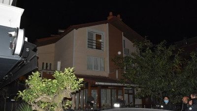 Kumar için tuttukları özel villada yakalandılar